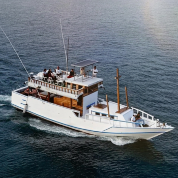 Sunset Dinner Phinisi