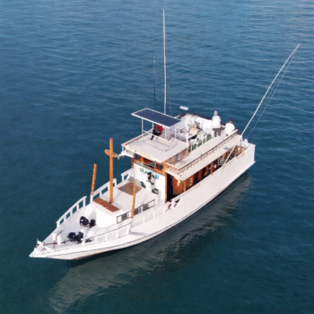 EXCLUSIVE PINISI CRUISE